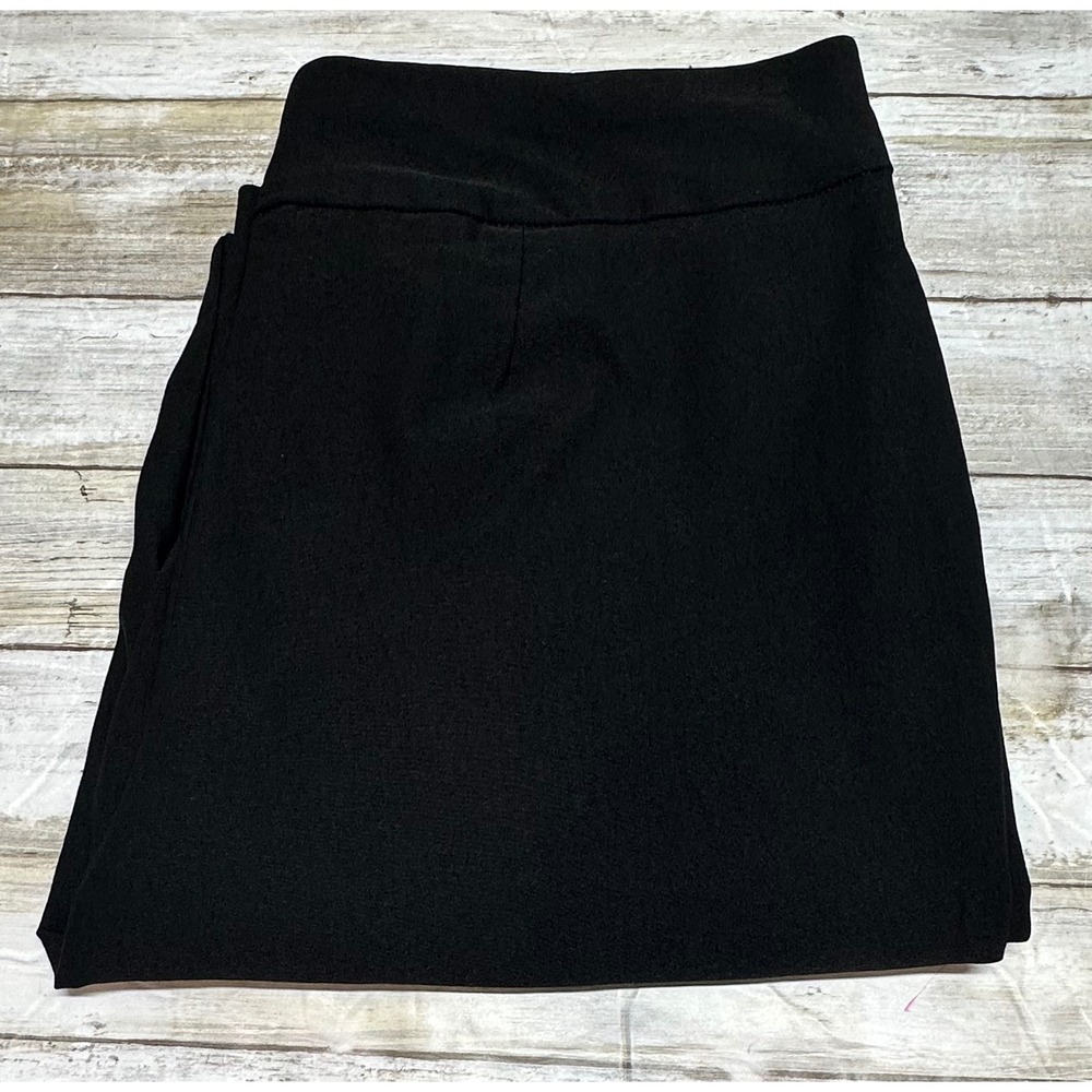Chico's So Slimming Black Bermuda Shorts Women's Size 1(U.S. 8) Pull On Stretch